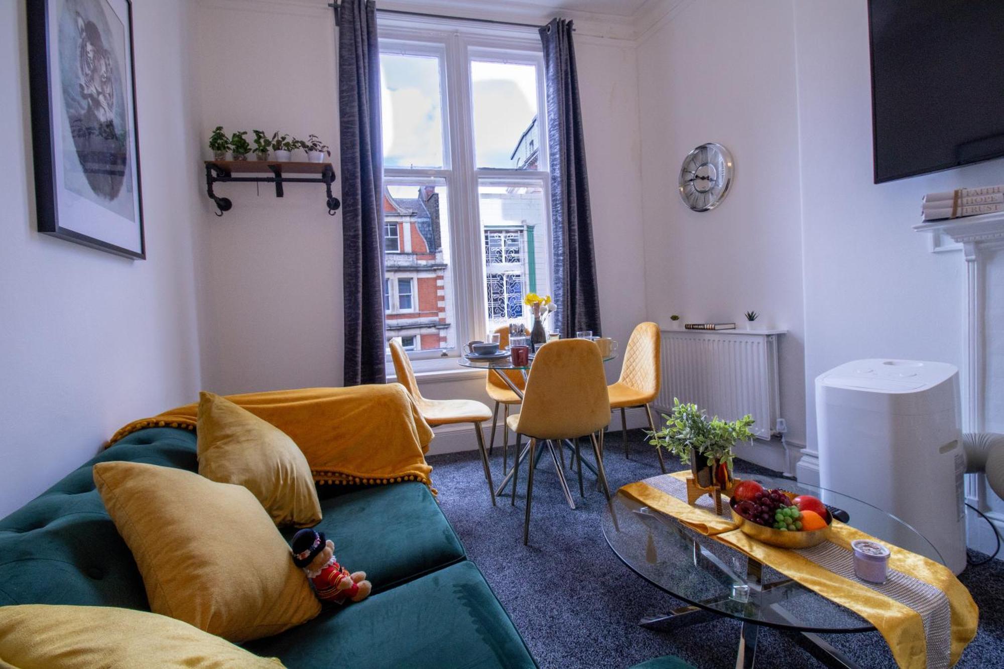 Oxford Street 1 Bedroom Shopping Retreat! 3Gc London Luaran gambar
