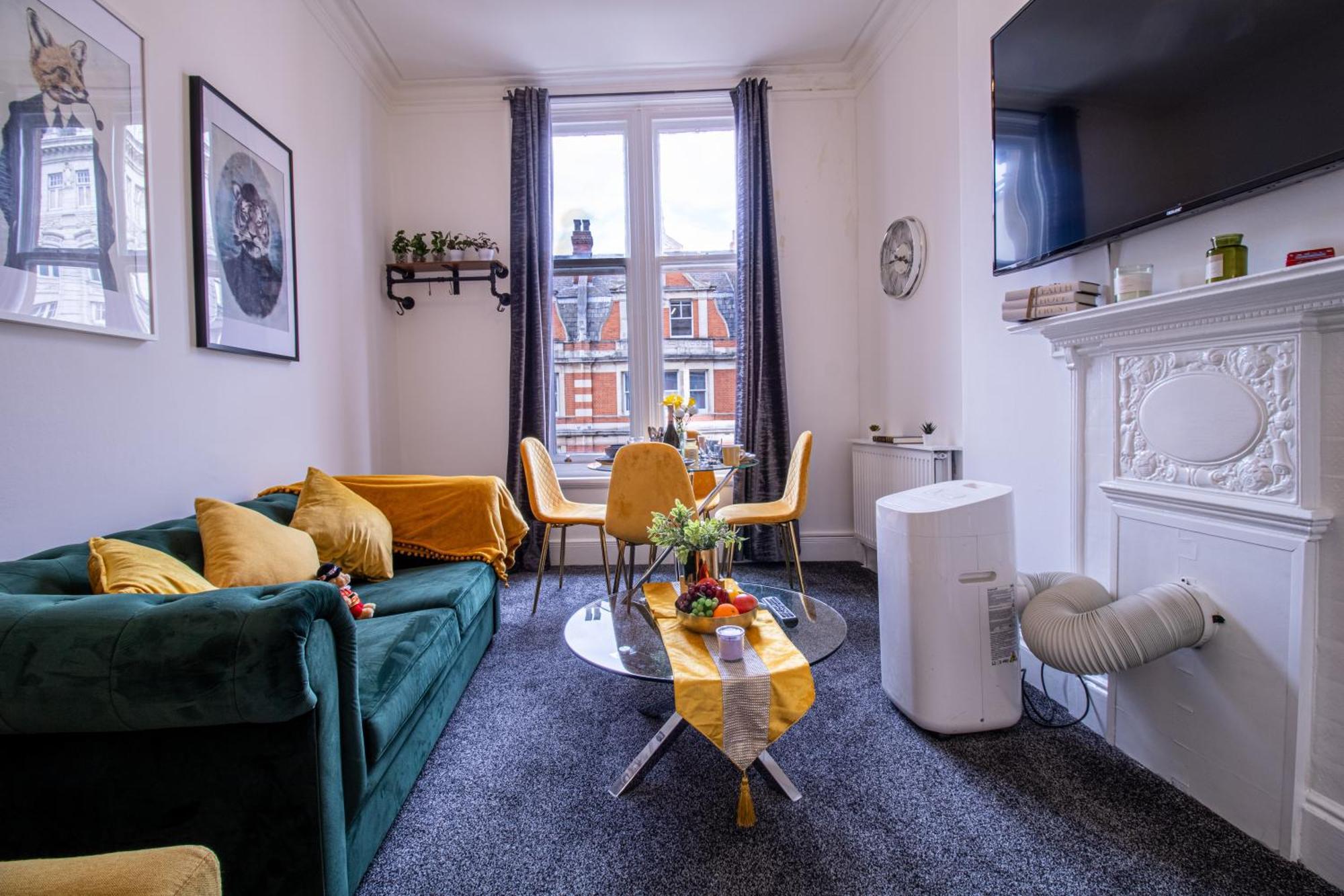 Oxford Street 1 Bedroom Shopping Retreat! 3Gc London Luaran gambar